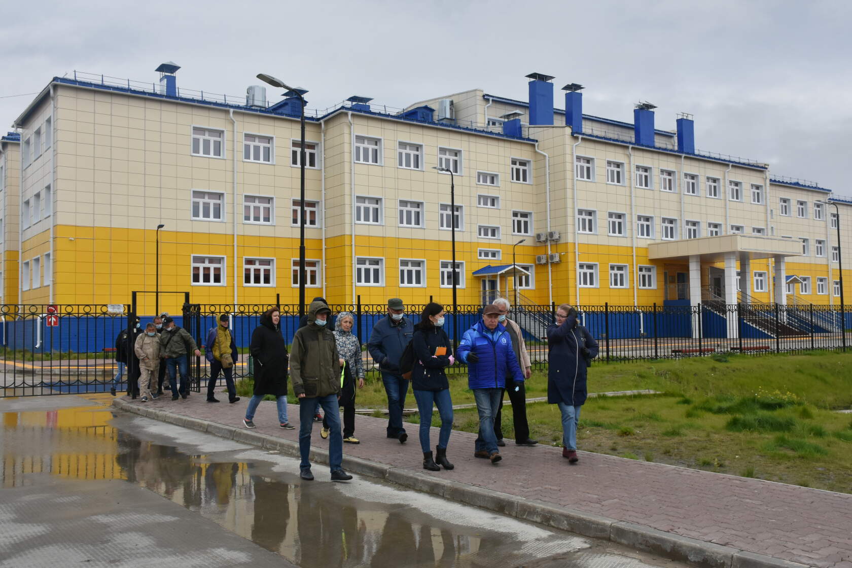 Василий Паршаков проверил готовность отдаленных поселений к зиме -  Официальный сайт Тазовского района